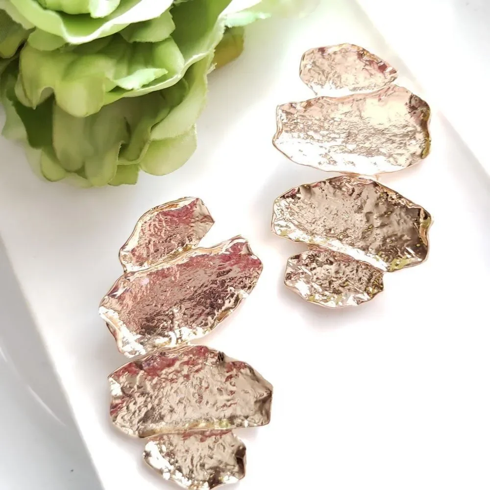 Zara Textured Golden Earrings